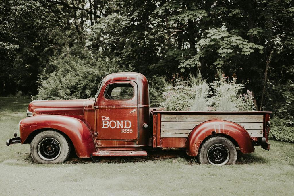 The Bond 1835 2* Skaneateles